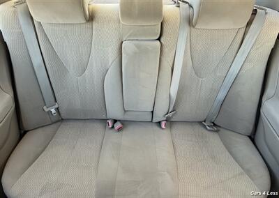 2011 Toyota Camry LE   - Photo 6 - Merced, CA 95341