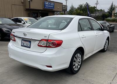 2013 Toyota Corolla LE   - Photo 4 - Merced, CA 95341