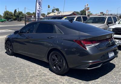 2022 Hyundai Elantra SEL - Photo 4 - Merced, CA 95341