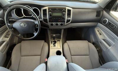2005 Toyota Tacoma PreRunner V6 - Photo 5 - Merced, CA 95341