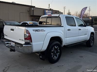 2015 Toyota Tacoma V6   - Photo 4 - Merced, CA 95341