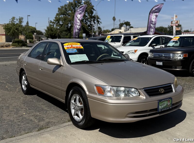 2000 Toyota Camry LE - Photo 1 - Merced, CA 95341