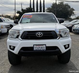 2015 Toyota Tacoma V6   - Photo 2 - Merced, CA 95341