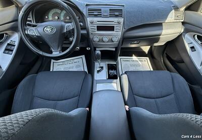 2011 Toyota Camry SE   - Photo 5 - Merced, CA 95341