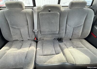 2005 Chevrolet Silverado 2500   - Photo 6 - Merced, CA 95341