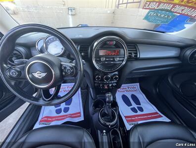 2016 MINI Hardtop 2 Door Cooper   - Photo 5 - Merced, CA 95341