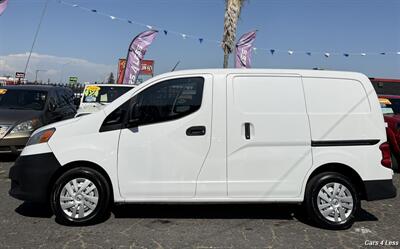 2015 Nissan NV200 S   - Photo 3 - Merced, CA 95341