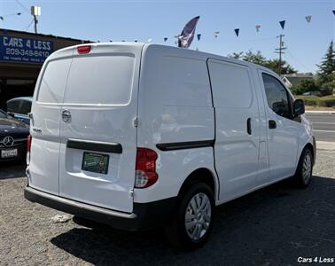 2015 Nissan NV200 S   - Photo 5 - Merced, CA 95341