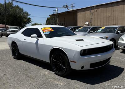 2018 Dodge Challenger SXT Plus   - Photo 1 - Merced, CA 95341