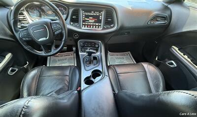 2018 Dodge Challenger SXT Plus   - Photo 5 - Merced, CA 95341