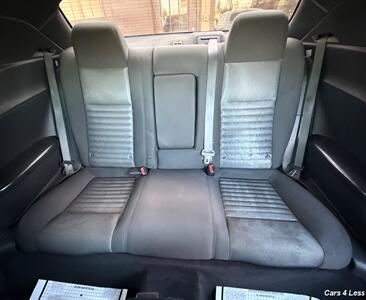 2013 Dodge Challenger SXT - Photo 6 - Merced, CA 95341