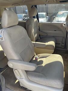 2010 Honda Odyssey EX   - Photo 6 - Merced, CA 95341