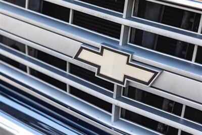 1986 CHEVROLET Suburban   - Photo 22 - Fort Wayne, IN 46809