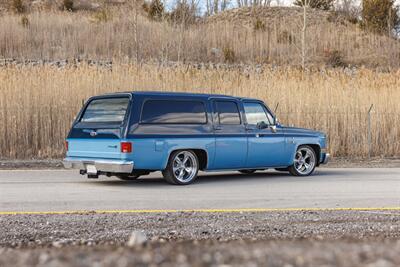 1986 CHEVROLET Suburban   - Photo 9 - Fort Wayne, IN 46809