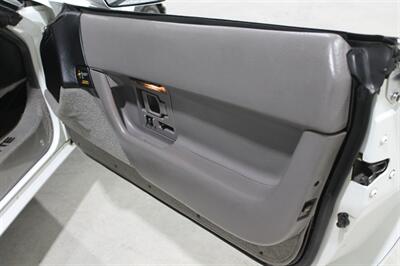 1991 Chevrolet Corvette ZR1   - Photo 19 - Fort Wayne, IN 46809