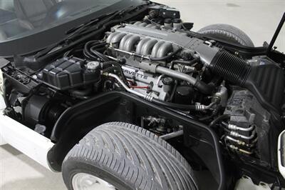 1991 Chevrolet Corvette ZR1   - Photo 23 - Fort Wayne, IN 46809