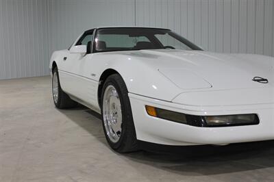 1991 Chevrolet Corvette ZR1   - Photo 9 - Fort Wayne, IN 46809