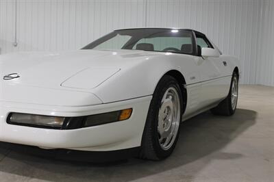 1991 Chevrolet Corvette ZR1   - Photo 8 - Fort Wayne, IN 46809