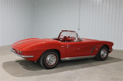 1962 Chevrolet Corvette   - Photo 12 - Fort Wayne, IN 46809