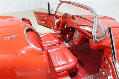 1962 Chevrolet Corvette   - Photo 13 - Fort Wayne, IN 46809