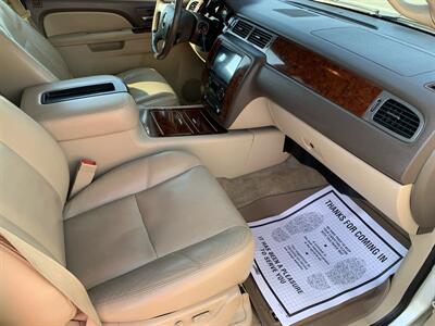 2011 Chevrolet Tahoe LTZ   - Photo 6 - Bowling Green, KY 42101