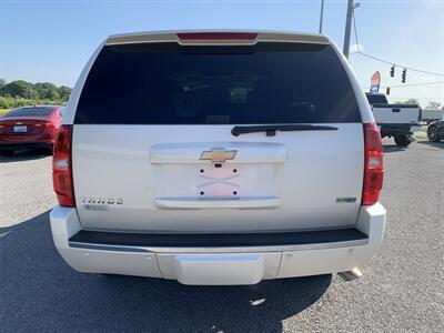 2011 Chevrolet Tahoe LTZ   - Photo 5 - Bowling Green, KY 42101