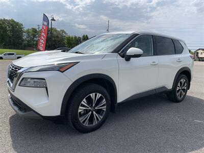 2021 Nissan Rogue SV - Photo 2 - Bowling Green, KY 42101