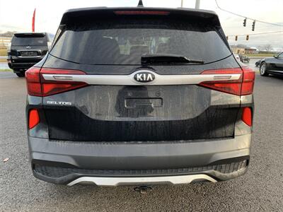 2021 Kia Seltos LX   - Photo 4 - Bowling Green, KY 42101