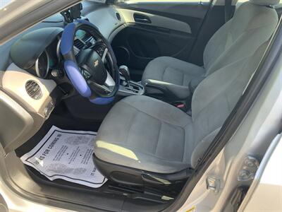 2012 Chevrolet Cruze LT - Photo 6 - Bowling Green, KY 42101