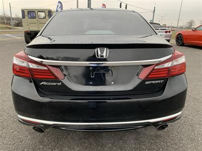 2016 Honda Accord Sport - Photo 4 - Bowling Green, KY 42101