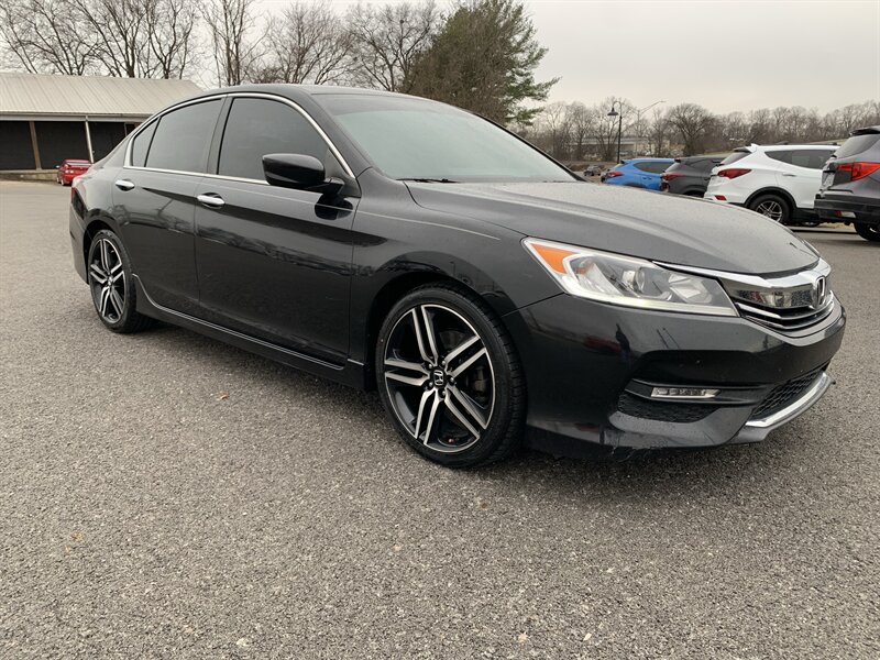 2016 Honda Accord Sport   - Photo 1 - Bowling Green, KY 42101