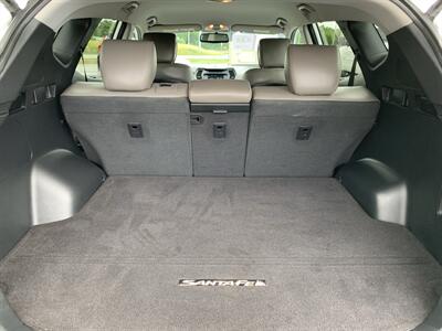 2018 Hyundai SANTA FE Sport 2.4L - Photo 9 - Bowling Green, KY 42101