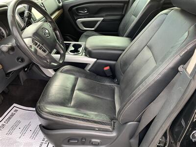 2017 Nissan Titan SL   - Photo 6 - Bowling Green, KY 42101