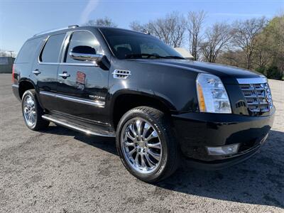 2011 Cadillac Escalade   - Photo 3 - Bowling Green, KY 42101