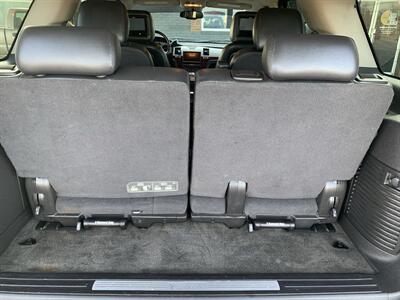 2011 Cadillac Escalade   - Photo 9 - Bowling Green, KY 42101