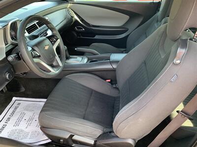 2015 Chevrolet Camaro LS   - Photo 6 - Bowling Green, KY 42101