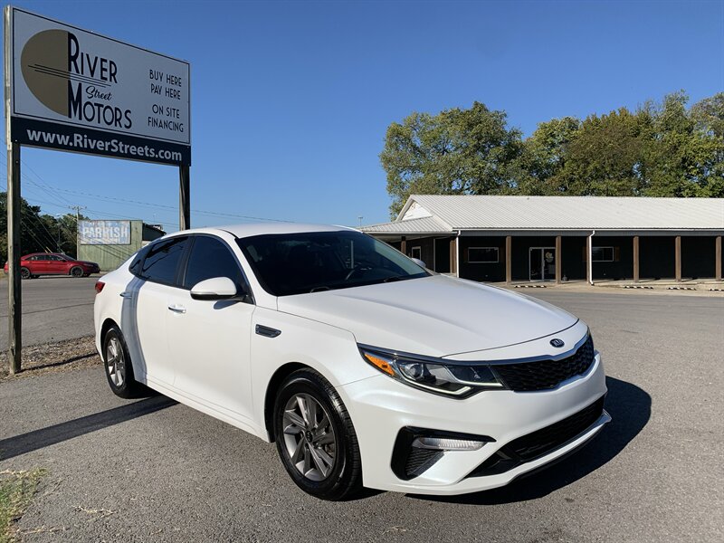 2020 Kia Optima LX   - Photo 1 - Bowling Green, KY 42101