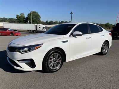 2020 Kia Optima LX - Photo 2 - Bowling Green, KY 42101