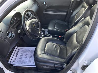 2011 Chevrolet HHR LT   - Photo 6 - Bowling Green, KY 42101