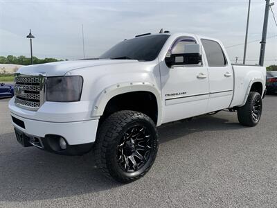 2013 GMC Sierra 2500 Denali - Photo 2 - Bowling Green, KY 42101