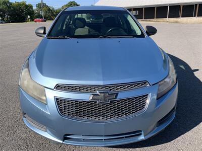 2012 Chevrolet Cruze LS - Photo 4 - Bowling Green, KY 42101