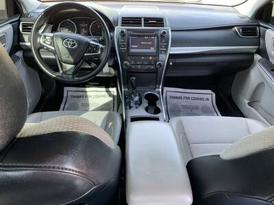 2017 Toyota Camry SE   - Photo 9 - Bowling Green, KY 42101