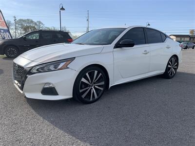 2020 Nissan Altima 2.5 SR   - Photo 2 - Bowling Green, KY 42101