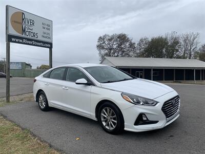 2018 Hyundai SONATA SE   - Photo 1 - Bowling Green, KY 42101