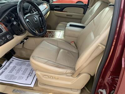 2008 Chevrolet Avalanche LTZ   - Photo 5 - Bowling Green, KY 42101