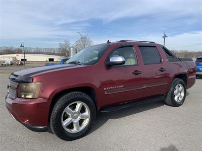 2008 Chevrolet Avalanche LTZ   - Photo 2 - Bowling Green, KY 42101