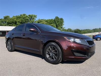 2011 Kia Optima LX   - Photo 3 - Bowling Green, KY 42101
