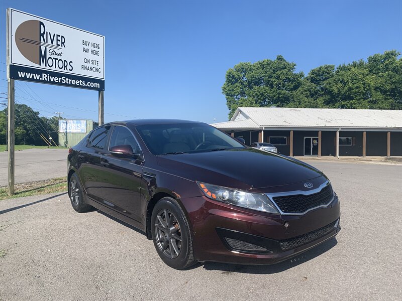 2011 Kia Optima LX - Photo 1 - Bowling Green, KY 42101