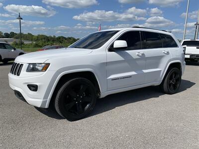 2015 Jeep Grand Cherokee Laredo   - Photo 2 - Bowling Green, KY 42101