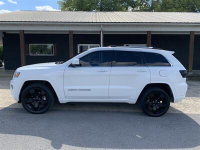 2015 Jeep Grand Cherokee Laredo   - Photo 9 - Bowling Green, KY 42101